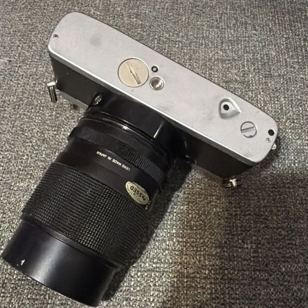 Vintage Minolta XG-1 35mm Film Camera with Kamero Lens AS-IS untested